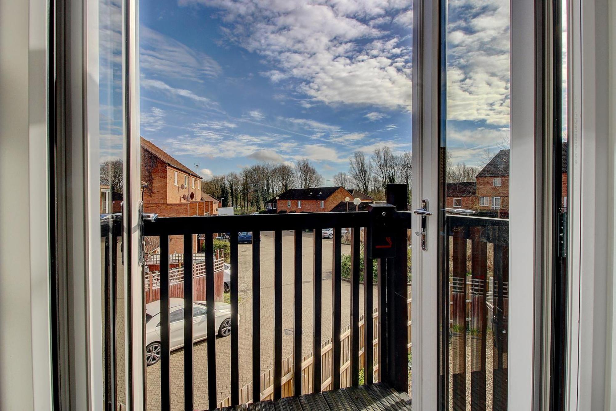 2 Minutes From Mk Central By Car- 2 Bed Apartment - 2 Free Parking Spaces- Hosted By Stayinmk Milton Keynes Exteriör bild